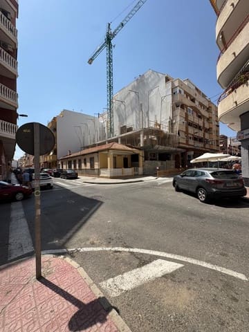 2 slaapkamer Penthouse te koop in Playa del Cura, Torrevieja met zwembad - € 330.000 (Ref: 9970636)