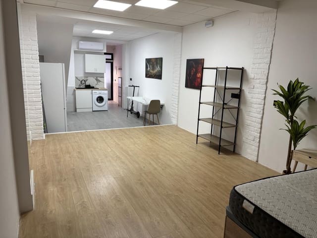 1 slaapkamer Studio te koop in Centro, Torrevieja - € 111.000 (Ref: 9977360)