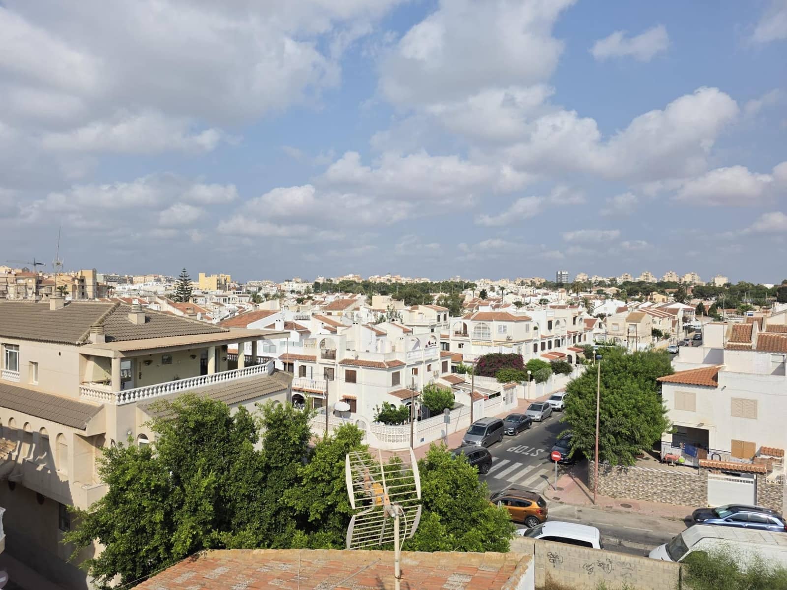 2 Zimmer Penthouse zu verkaufen in Torrevieja - 208.000 € (Ref: 9985014)