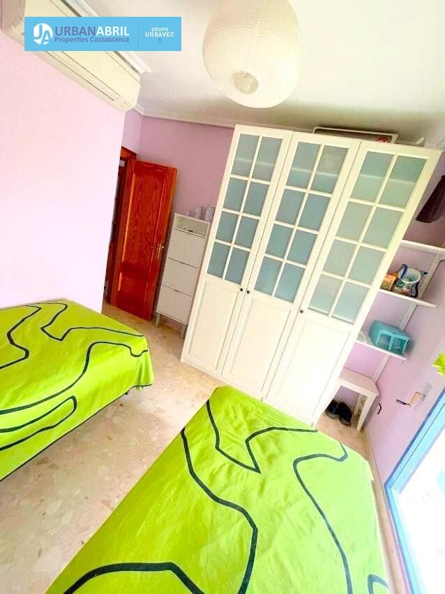 6 bedroom Flat for sale in El Campello with pool garage - € 650,000 (Ref: 10015645)