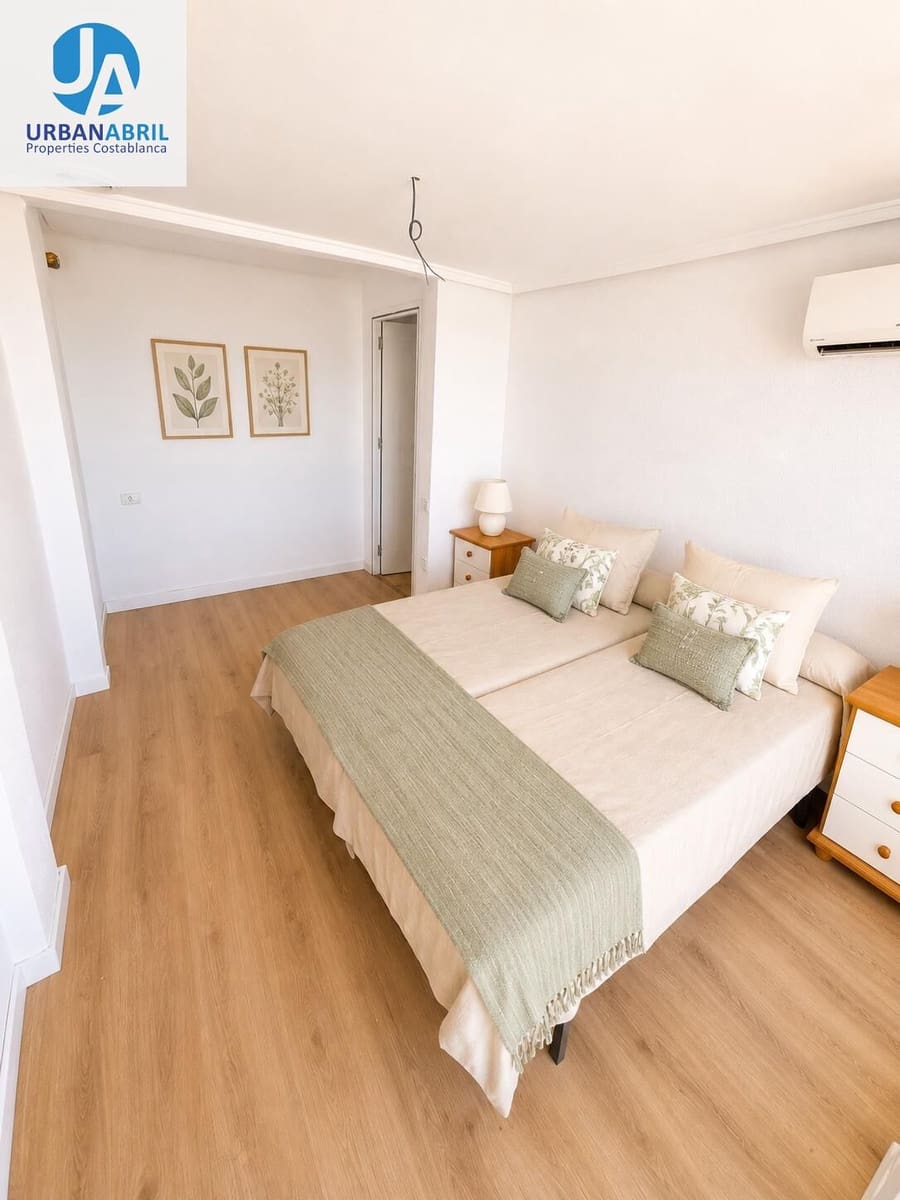 2 makuuhuone Kattohuoneisto myytävänä paikassa El Campello - 498 000 € (Ref: 10027382)