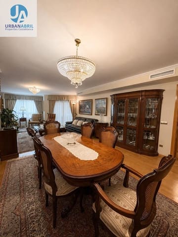 Piso de 4 habitaciones en Alicante / Alacant ciudad en venta - 970.000 € (Ref: 10044880)