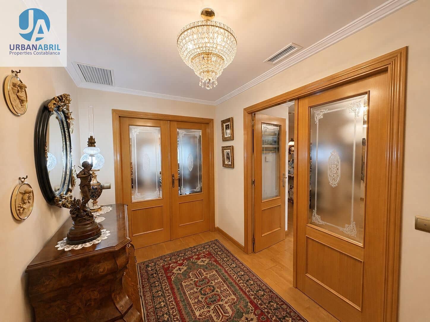 4 soveværelse Lejlighed til salg i Alicante by - € 970.000 (Ref: 10044880)