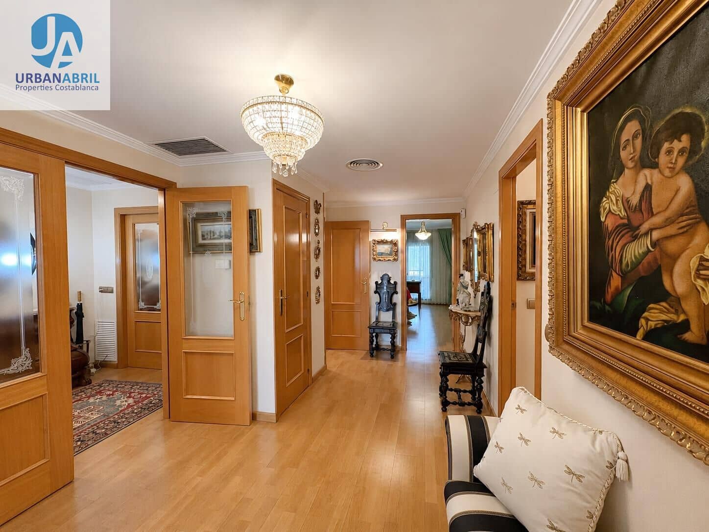 4 soveværelse Lejlighed til salg i Alicante by - € 970.000 (Ref: 10044880)