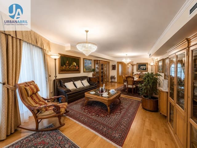 Piso de 4 habitaciones en Alicante / Alacant ciudad en venta - 970.000 € (Ref: 10044880)