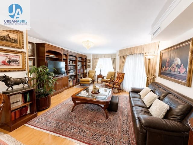 Piso de 4 habitaciones en Alicante / Alacant ciudad en venta - 970.000 € (Ref: 10044880)