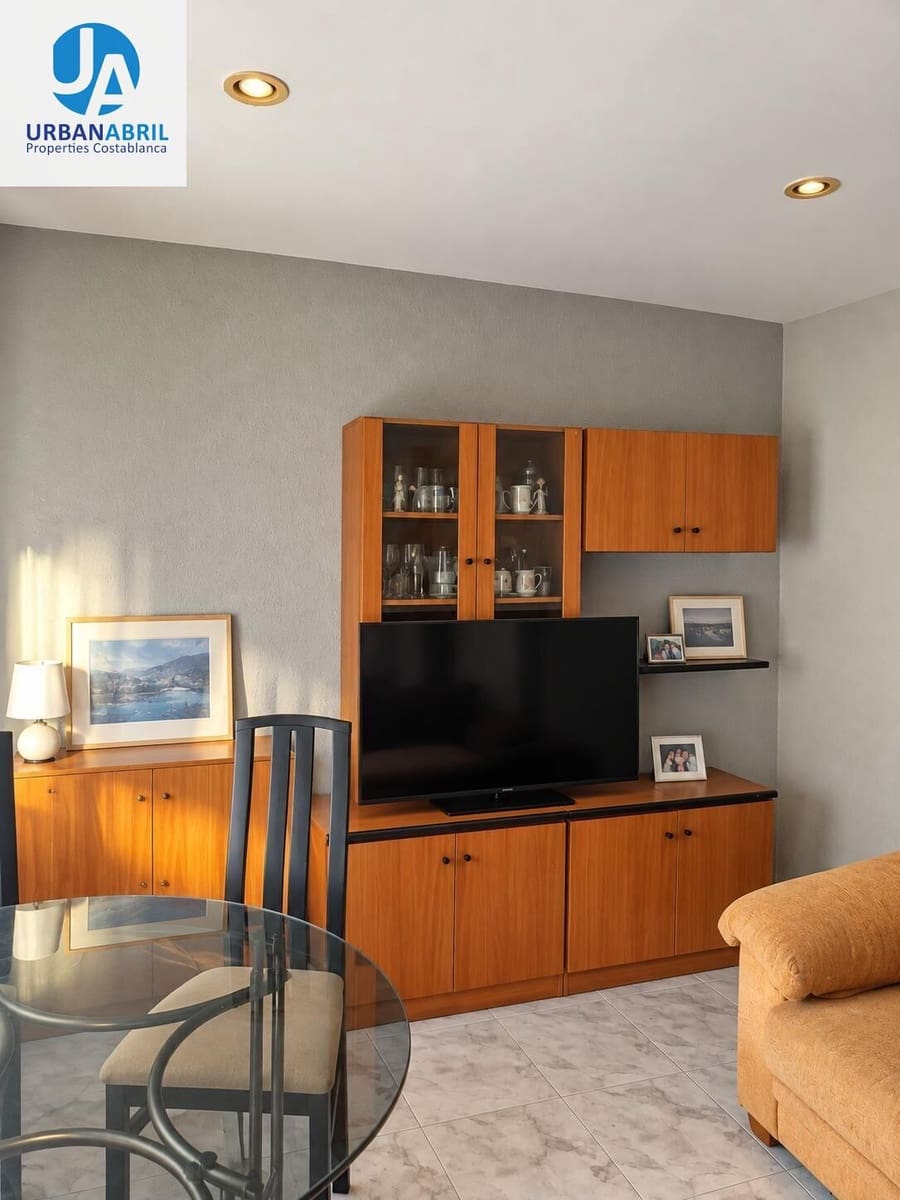 2 bedroom Flat for sale in Alicante / Alacant city - € 195,000 (Ref: 10059207)