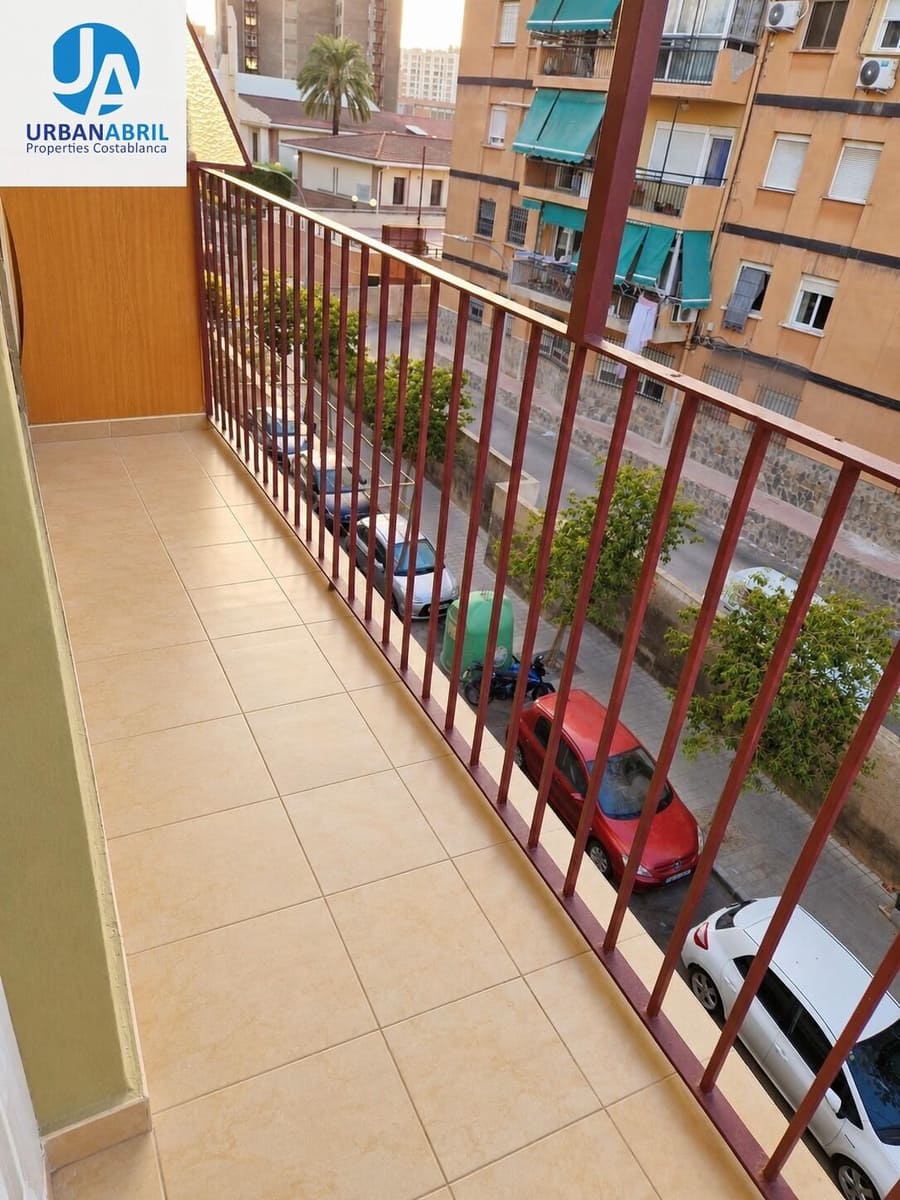 2 bedroom Flat for sale in Alicante / Alacant city - € 195,000 (Ref: 10059207)