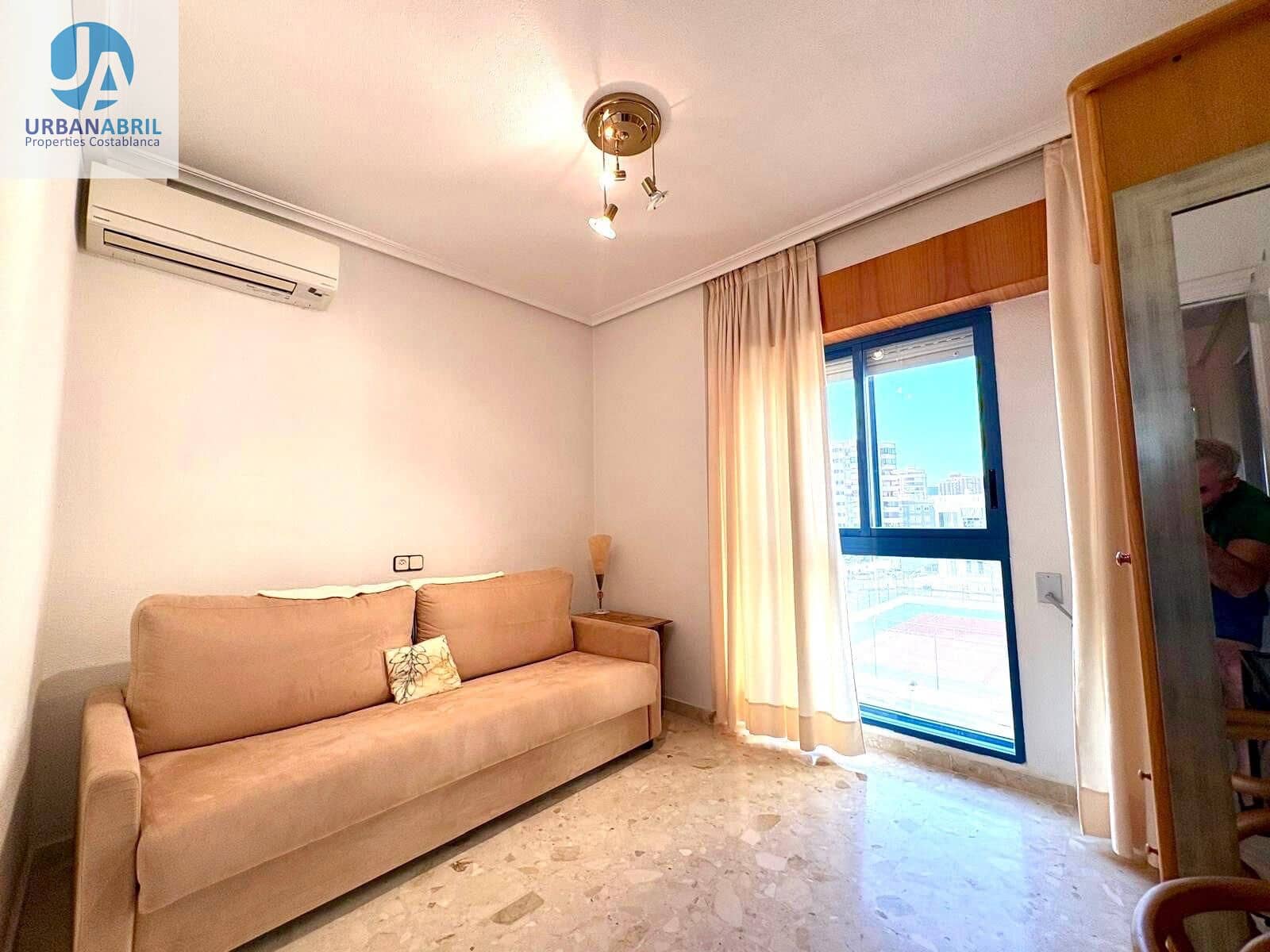 3 bedroom Flat for rent in El Campello with pool garage - € 1,600 (Ref: 10062068)
