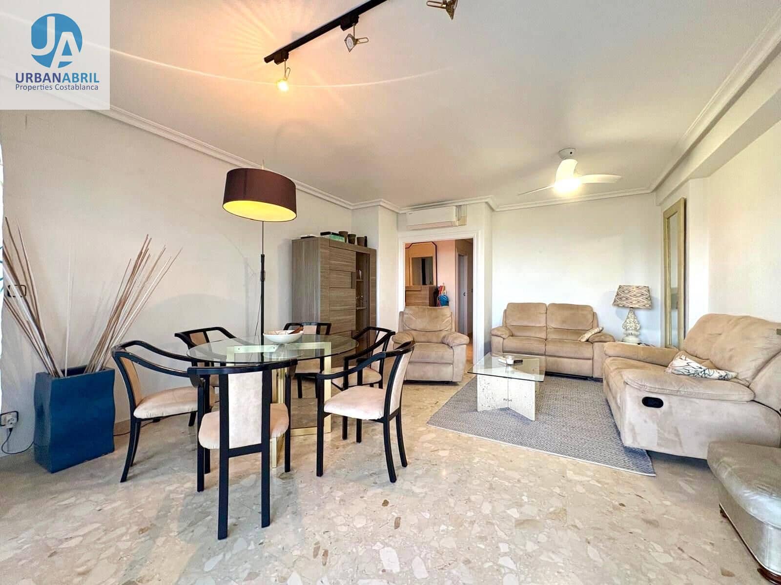 3 bedroom Flat for rent in El Campello with pool garage - € 1,600 (Ref: 10062068)