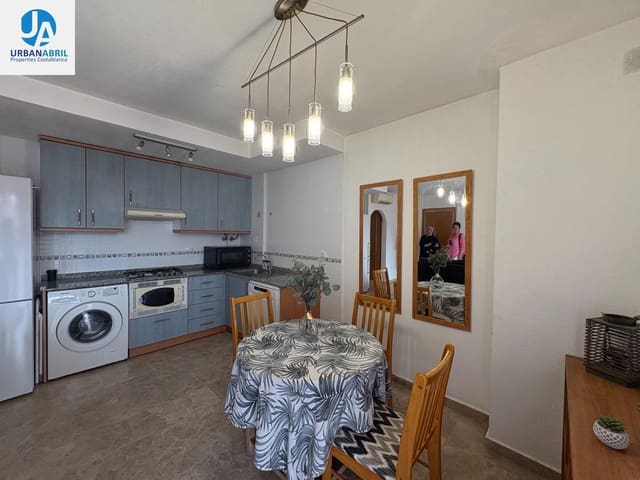 3 chambre Villa/Maison Mitoyenne à vendre à Muchamiel / Mutxamel avec piscine garage - 305 000 € (Ref: 9844083)