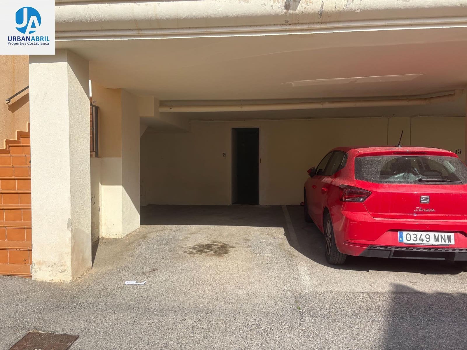 3 chambre Villa/Maison Mitoyenne à vendre à Muchamiel / Mutxamel avec piscine garage - 305 000 € (Ref: 9844083)