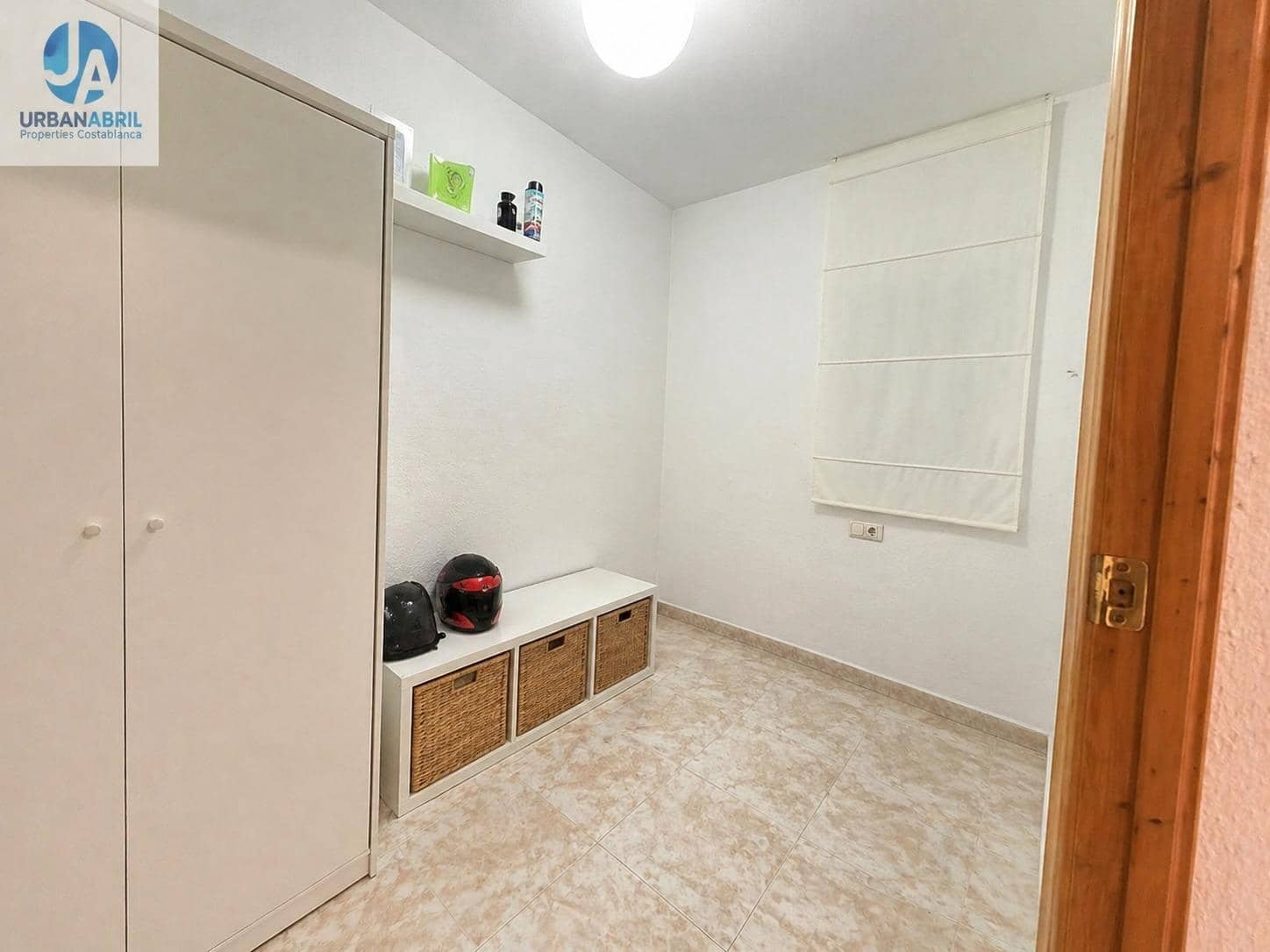 3 makuuhuone Asunto myytävänä paikassa Alicante kaupunki - 140 000 € (Ref: 9844084)