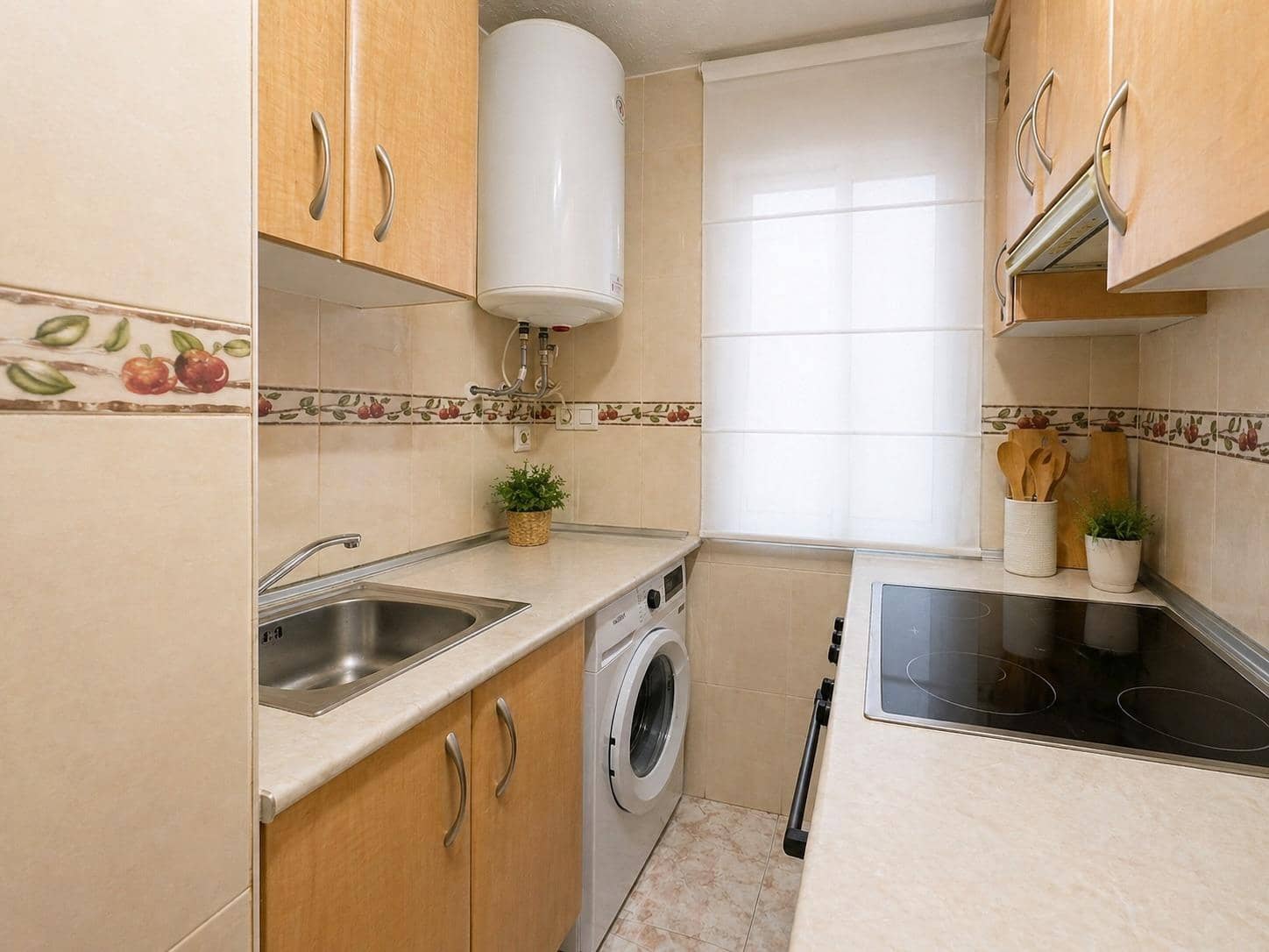3 makuuhuone Asunto myytävänä paikassa Alicante kaupunki - 140 000 € (Ref: 9844084)