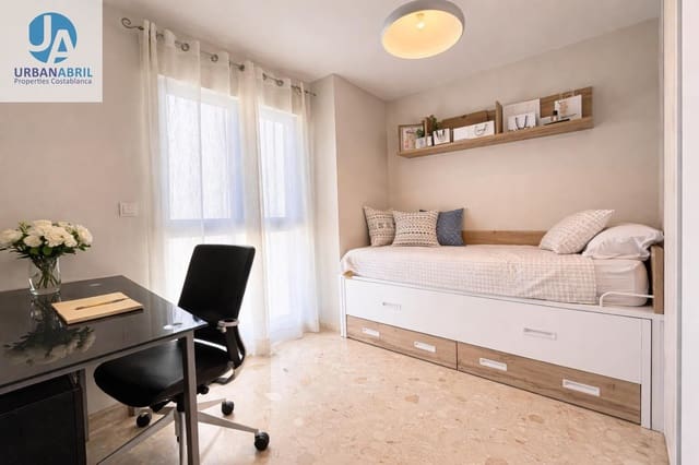 3 bedroom Flat for rent in El Campello with pool garage - € 2,000 (Ref: 9844085)