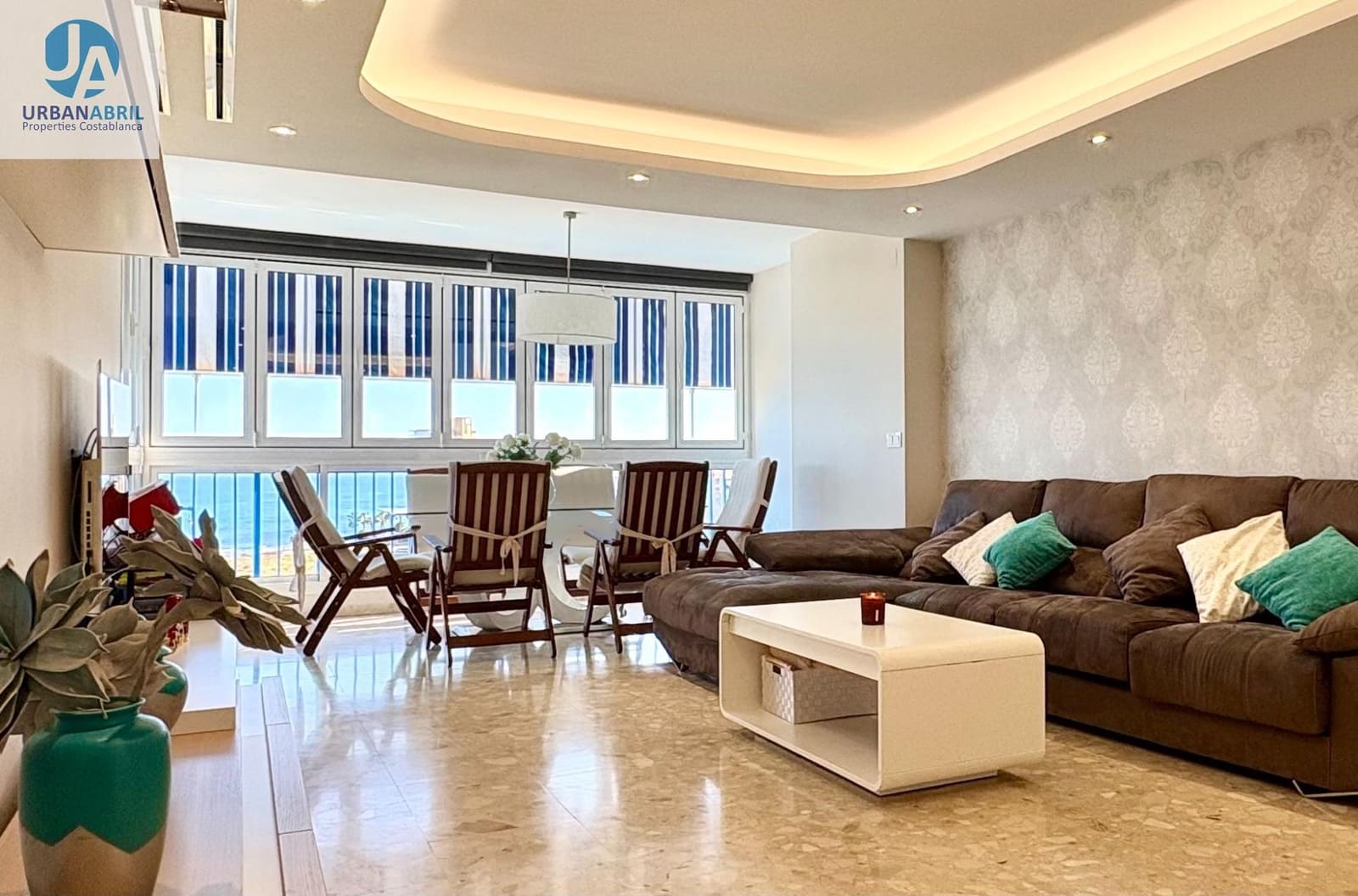 3 bedroom Flat for rent in El Campello with pool garage - € 2,000 (Ref: 9844085)