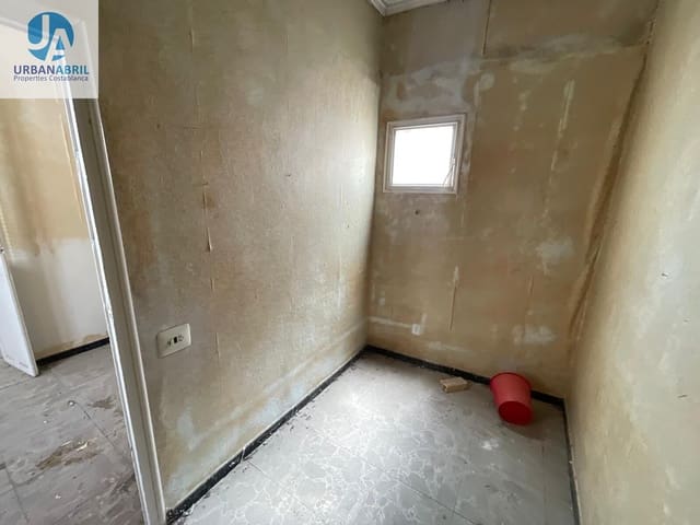 Commercieel te koop in Alicante stad - € 1.300.000 (Ref: 9844086)