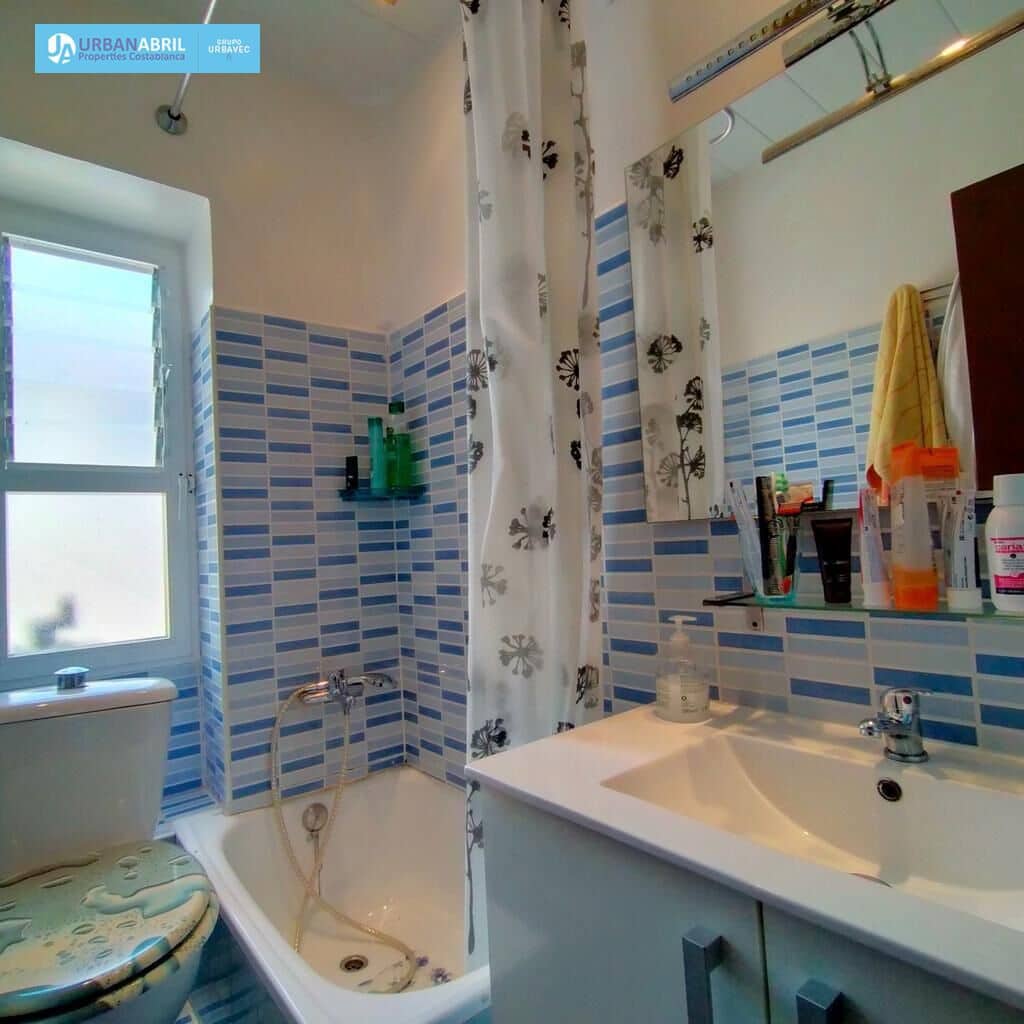 2 slaapkamer Flat te koop in Alicante stad - € 145.000 (Ref: 9844087)