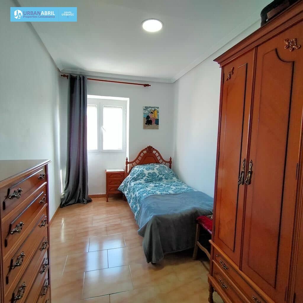 2 slaapkamer Flat te koop in Alicante stad - € 145.000 (Ref: 9844087)