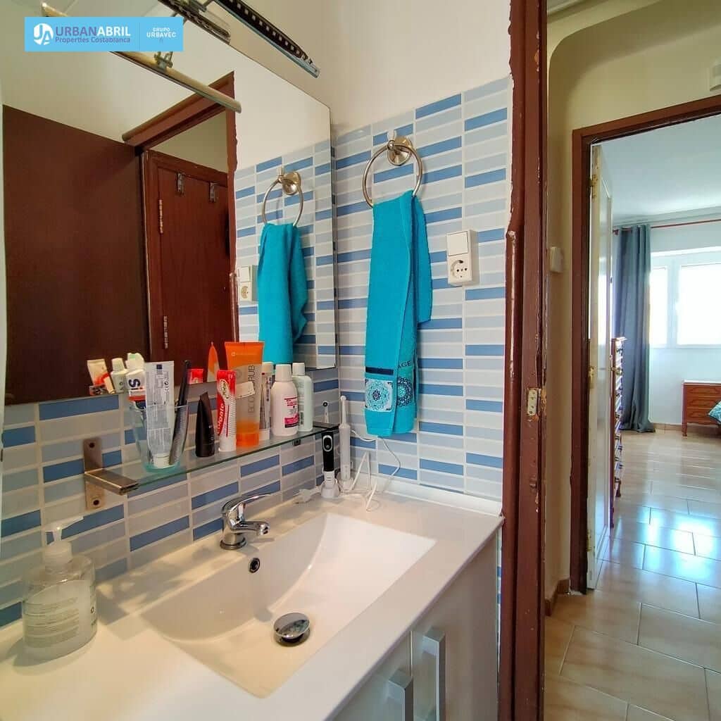 2 slaapkamer Flat te koop in Alicante stad - € 145.000 (Ref: 9844087)