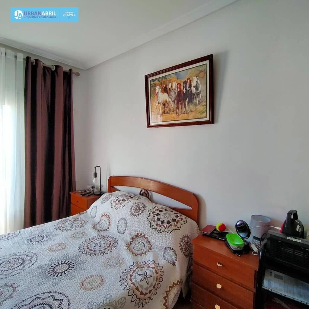 2 slaapkamer Flat te koop in Alicante stad - € 145.000 (Ref: 9844087)