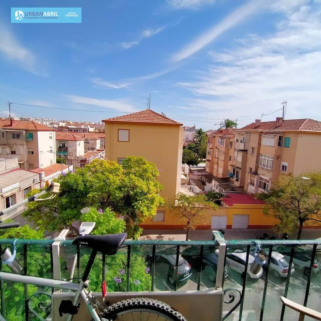 2 slaapkamer Flat te koop in Alicante stad - € 145.000 (Ref: 9844087)