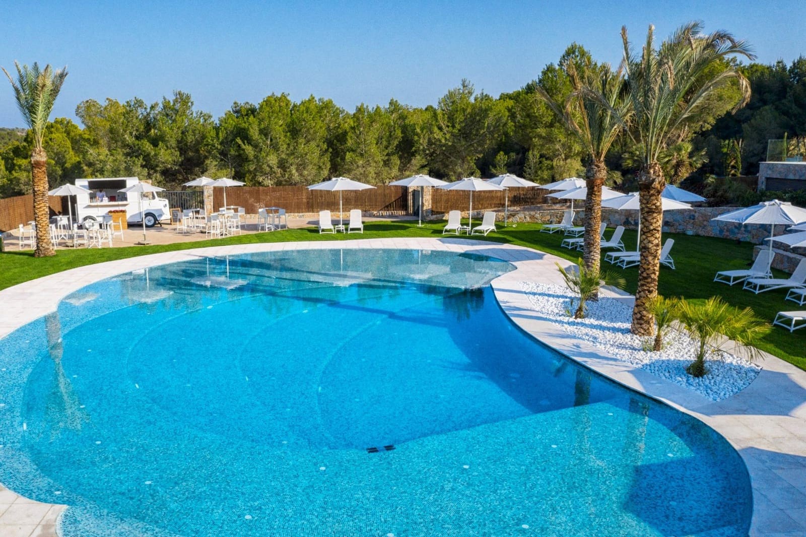 3 Zimmer Villa zu verkaufen in Las Colinas Golf mit Pool Garage - 755.000 € (Ref: 9844093)
