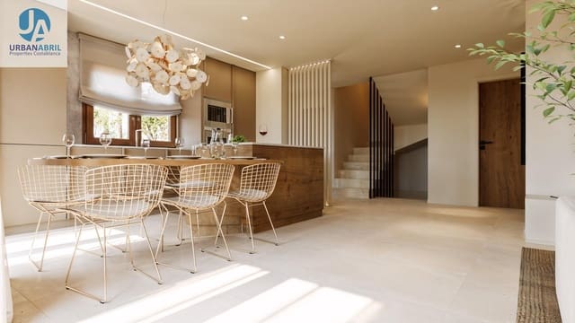 5 soverom Villa til salgs i El Campello med svømmebasseng garasje - € 865 000 (Ref: 9844116)