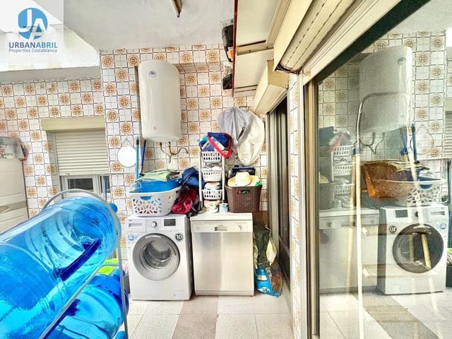 4 soveværelse Lejlighed til salg i Los Ángeles, Alicante by - € 187.000 (Ref: 9844117)