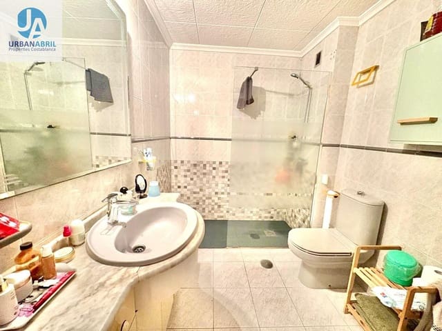 4 soveværelse Lejlighed til salg i Los Ángeles, Alicante by - € 187.000 (Ref: 9844117)