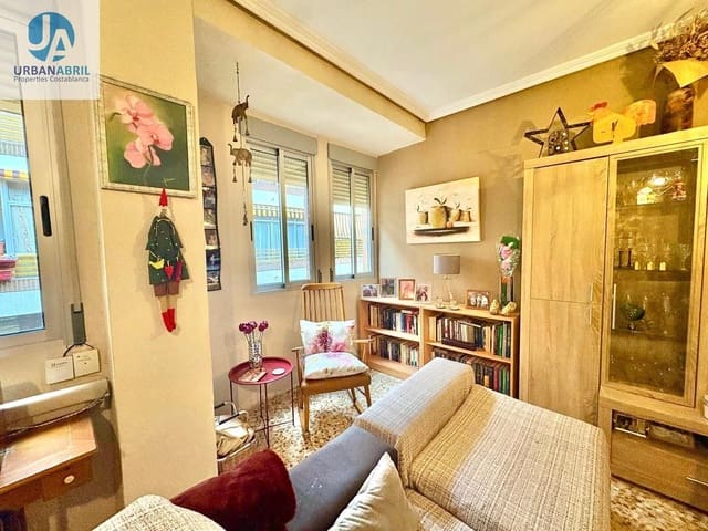 4 soveværelse Lejlighed til salg i Los Ángeles, Alicante by - € 187.000 (Ref: 9844117)