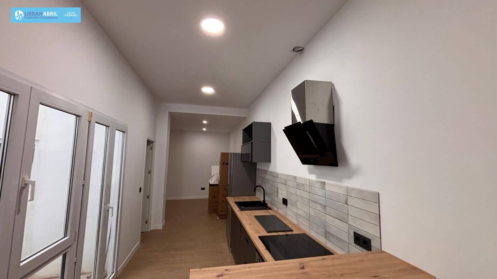 2 bedroom Apartment for sale in Alicante / Alacant city - € 129,000 (Ref: 9844119)