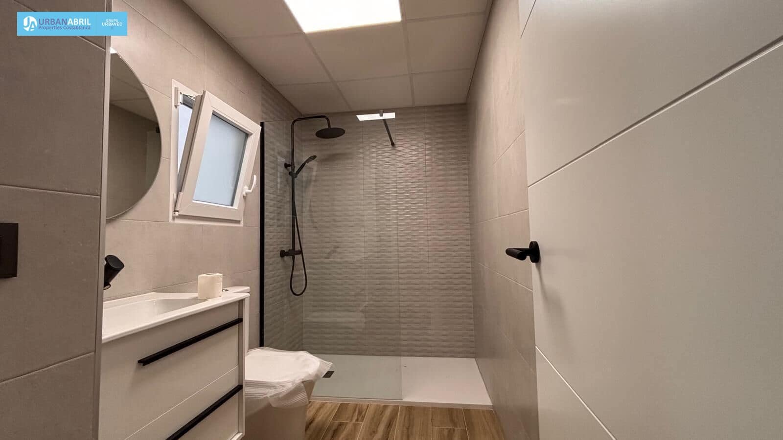 2 bedroom Apartment for sale in Alicante / Alacant city - € 129,000 (Ref: 9844119)