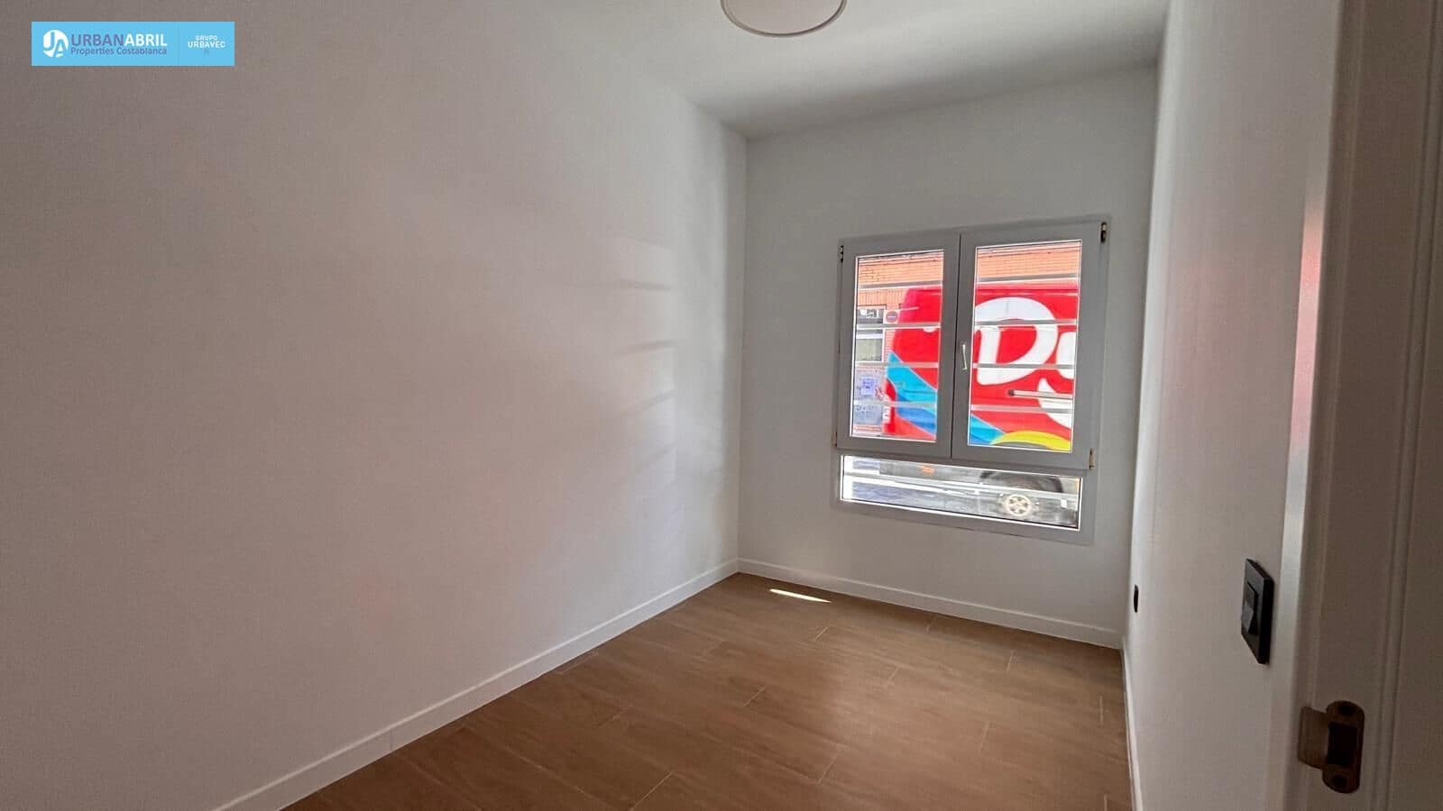 2 bedroom Apartment for sale in Alicante / Alacant city - € 129,000 (Ref: 9844119)