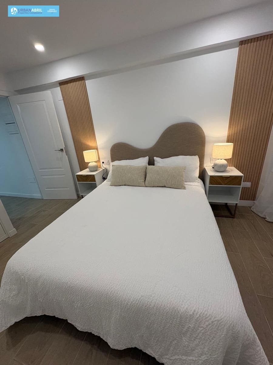 2 soveværelse Lejlighed til salg i Alicante by - € 440.000 (Ref: 9844120)