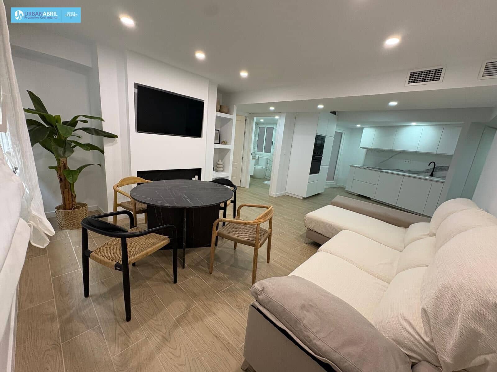 2 soveværelse Lejlighed til salg i Alicante by - € 440.000 (Ref: 9844120)