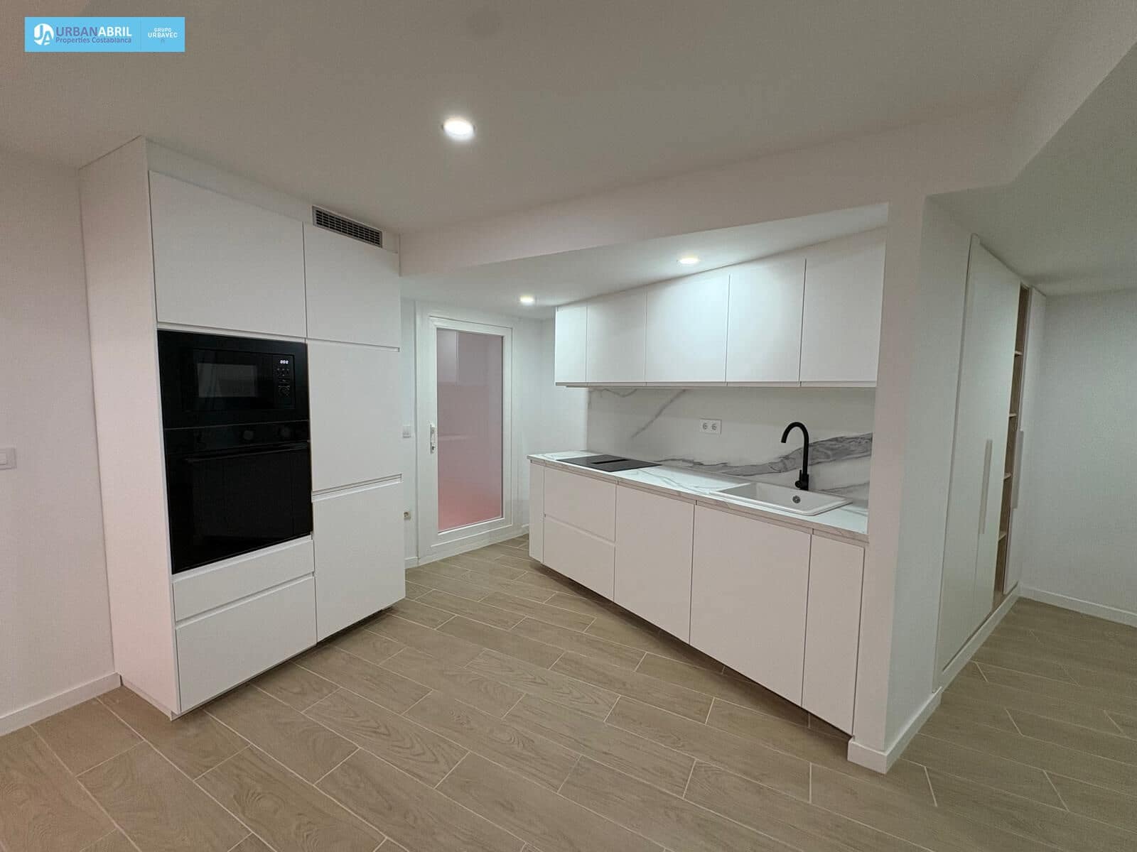 2 soveværelse Lejlighed til salg i Alicante by - € 440.000 (Ref: 9844120)
