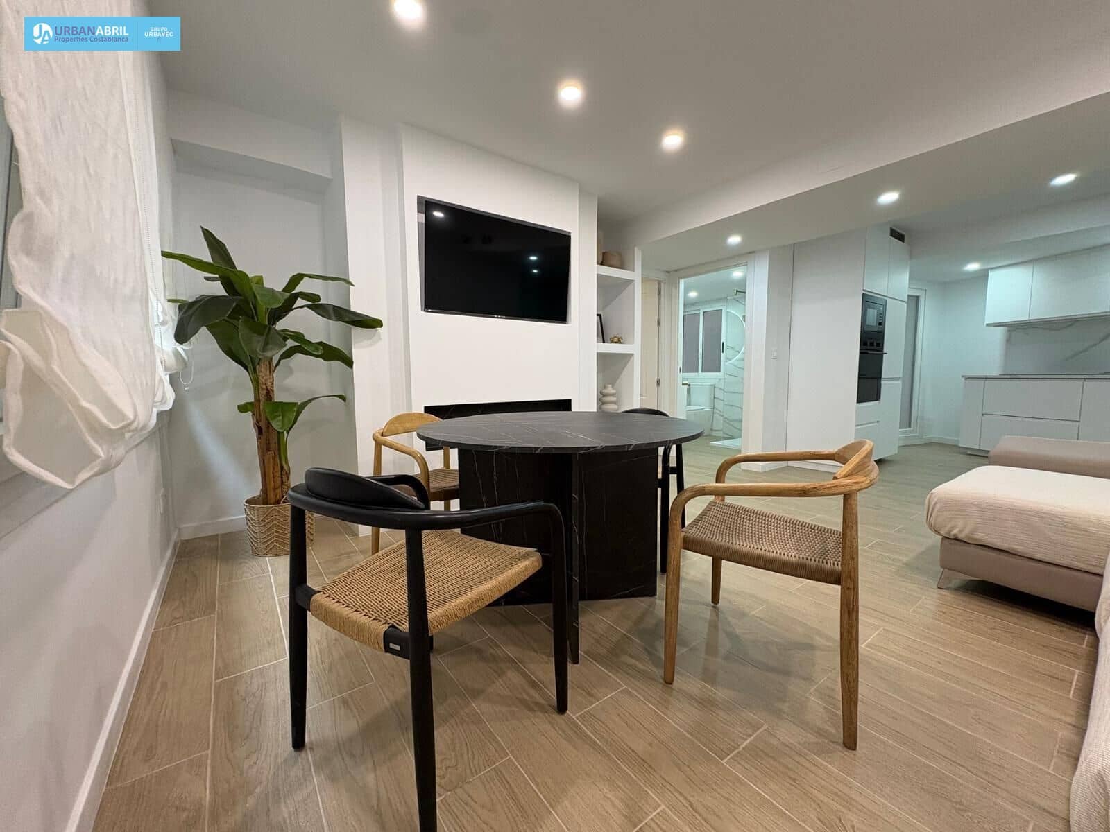 2 soveværelse Lejlighed til salg i Alicante by - € 440.000 (Ref: 9844120)