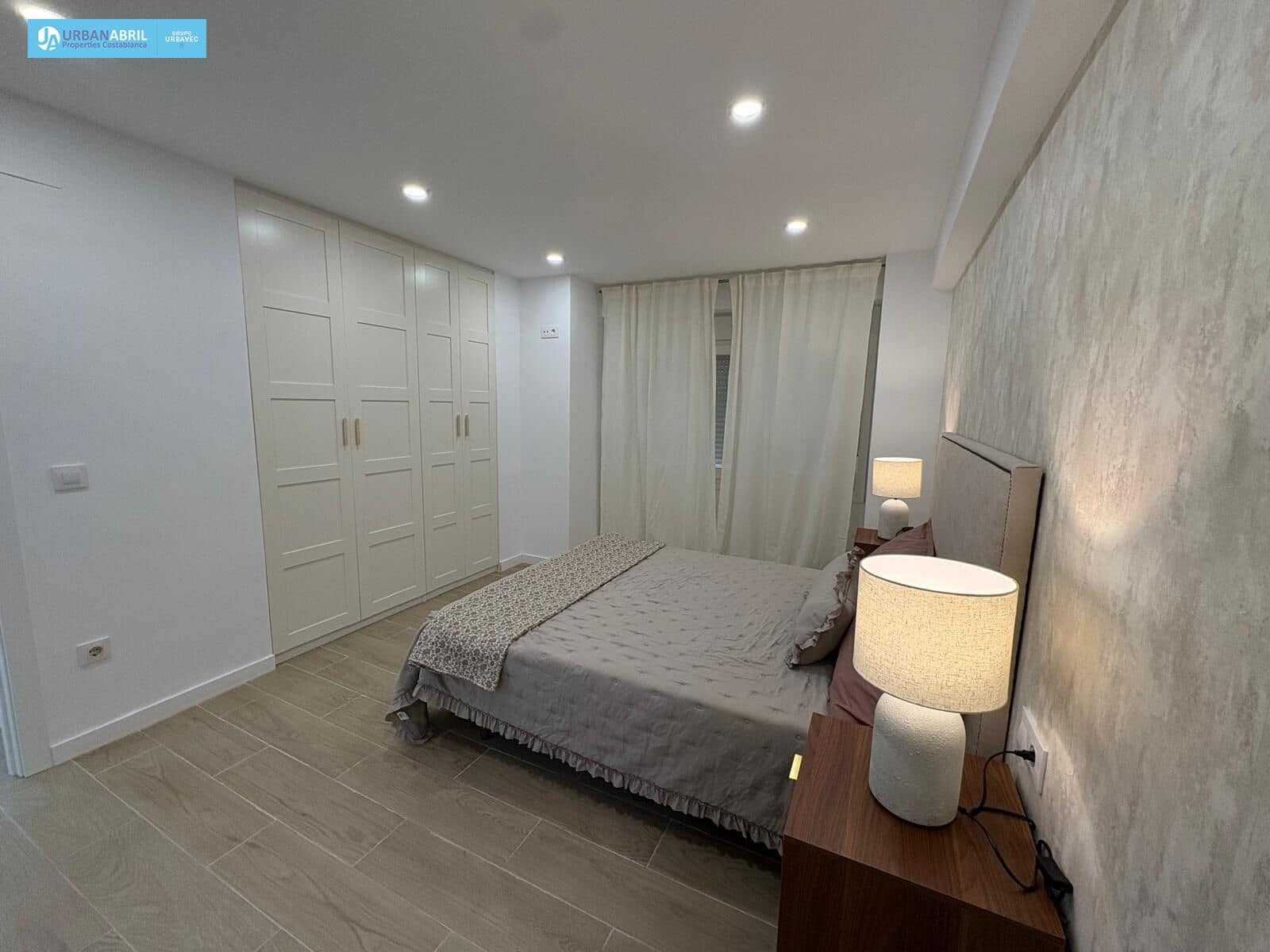 2 soveværelse Lejlighed til salg i Alicante by - € 440.000 (Ref: 9844120)