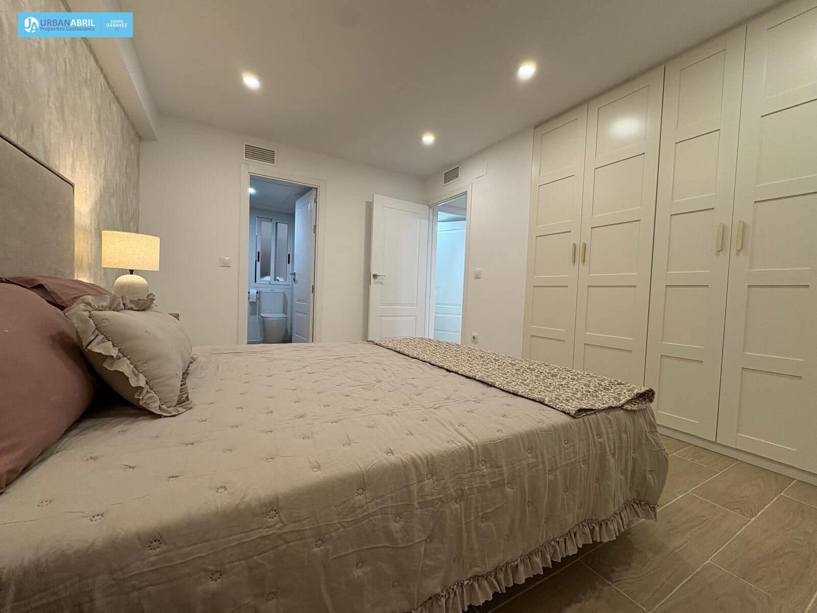 2 soveværelse Lejlighed til salg i Alicante by - € 440.000 (Ref: 9844120)
