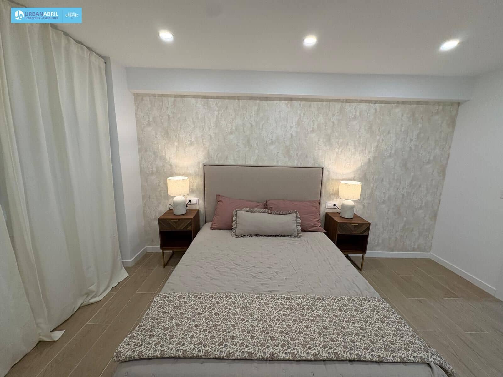 2 soveværelse Lejlighed til salg i Alicante by - € 440.000 (Ref: 9844120)