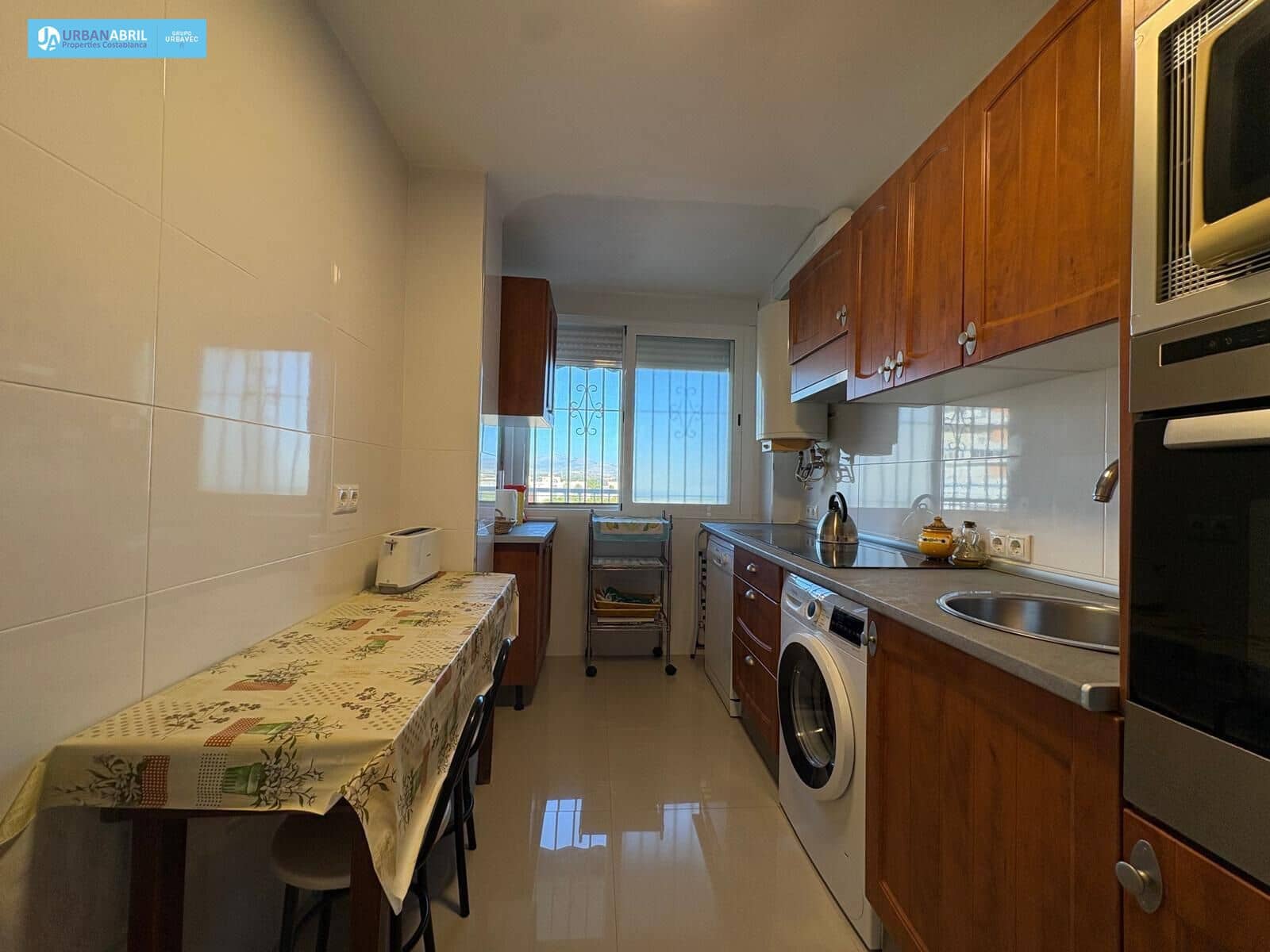 3 bedroom Flat for sale in Playa de San Juan - € 372,000 (Ref: 9844121)