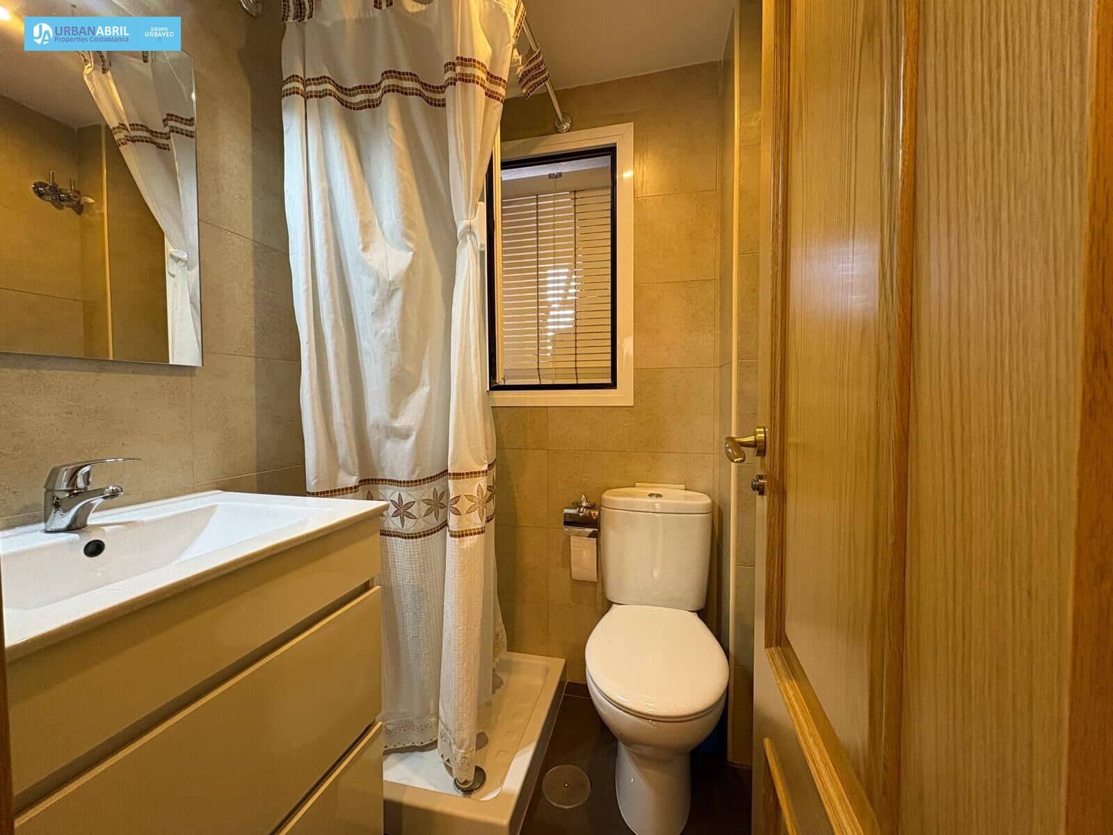 3 bedroom Flat for sale in Playa de San Juan - € 372,000 (Ref: 9844121)