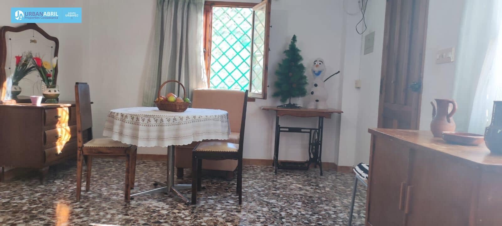4 chambre Villa/Maison Mitoyenne à vendre à El Campello - 285 000 € (Ref: 9844123)