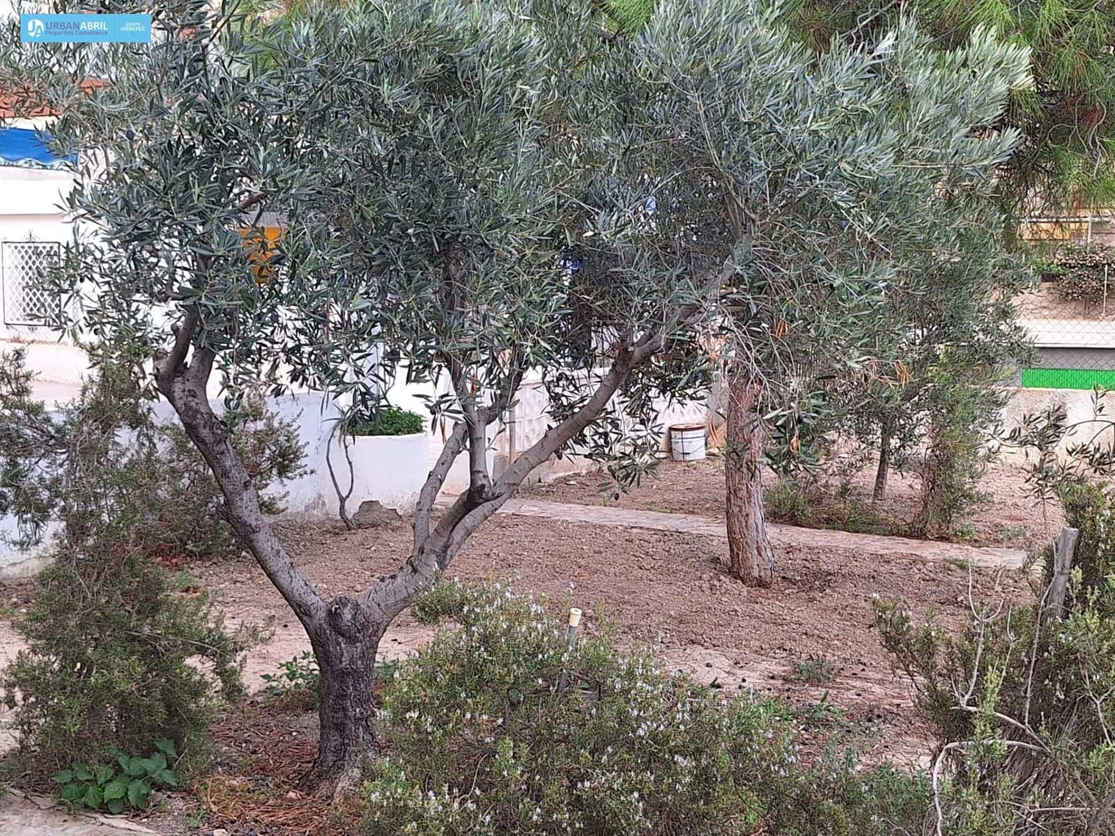 4 chambre Villa/Maison Mitoyenne à vendre à El Campello - 285 000 € (Ref: 9844123)