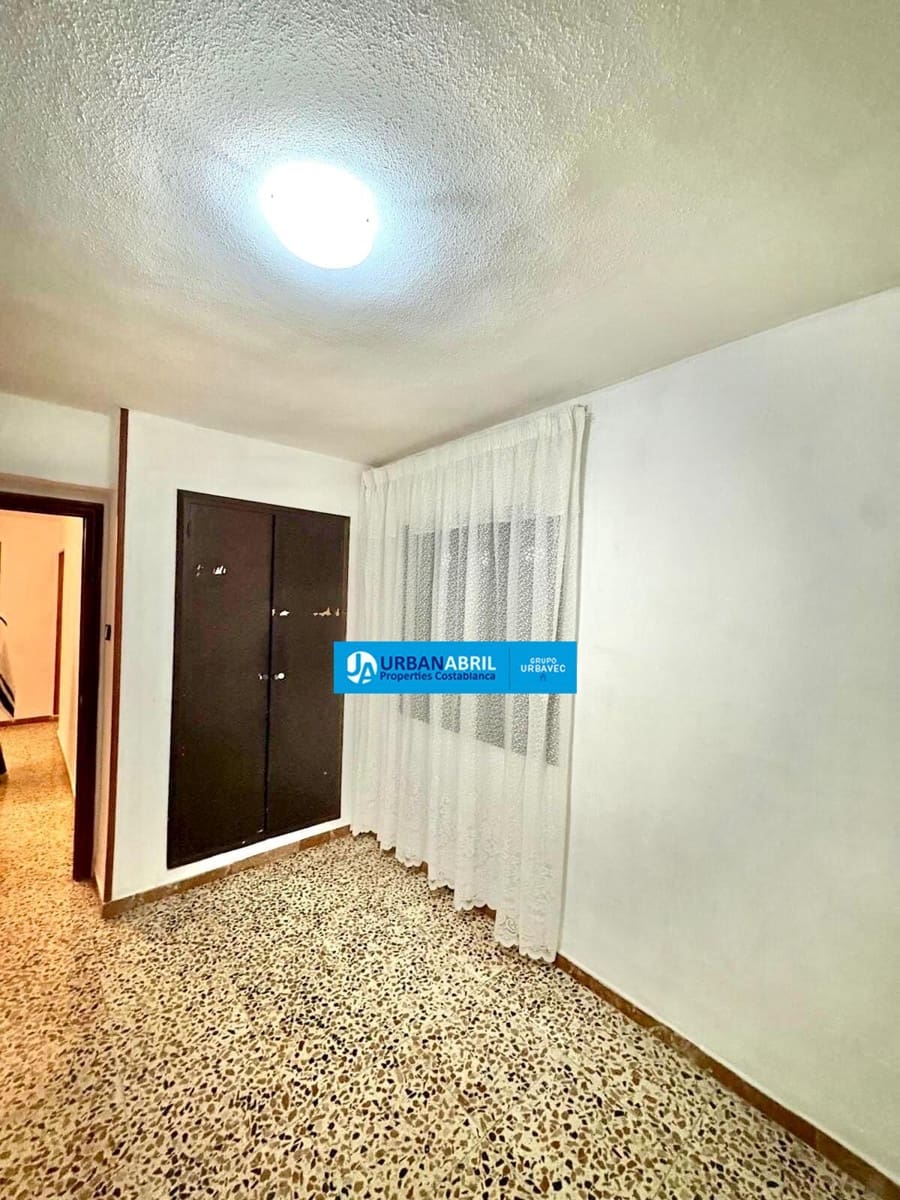3 soveværelse Lejlighed til salg i Alicante by - € 163.000 (Ref: 9844124)