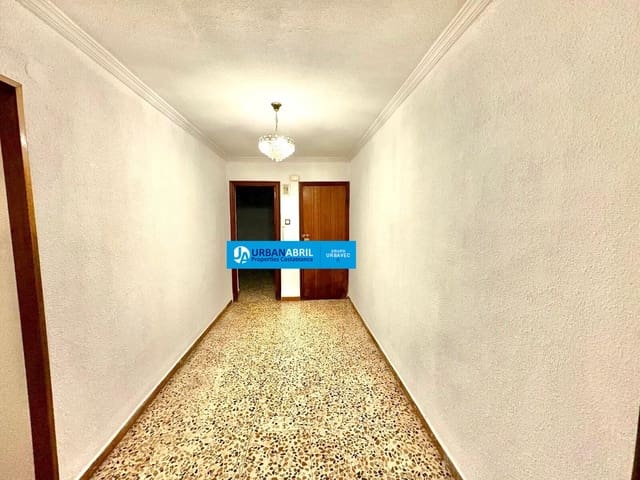 3 quarto Apartamento para venda em Alicante cidade - 163 000 € (Ref: 9844124)
