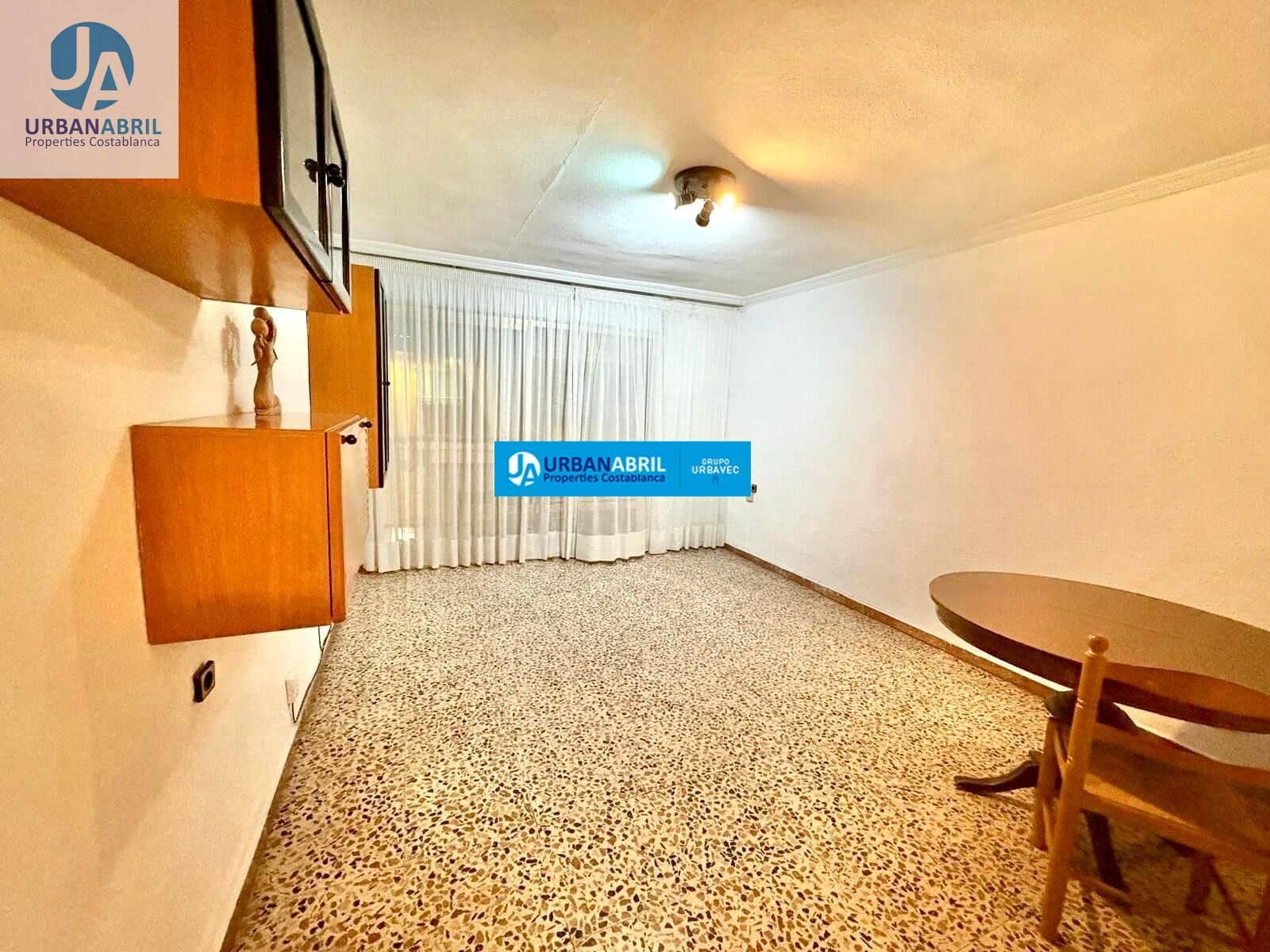 3 slaapkamer Flat te koop in Alicante stad - € 163.000 (Ref: 9844124)