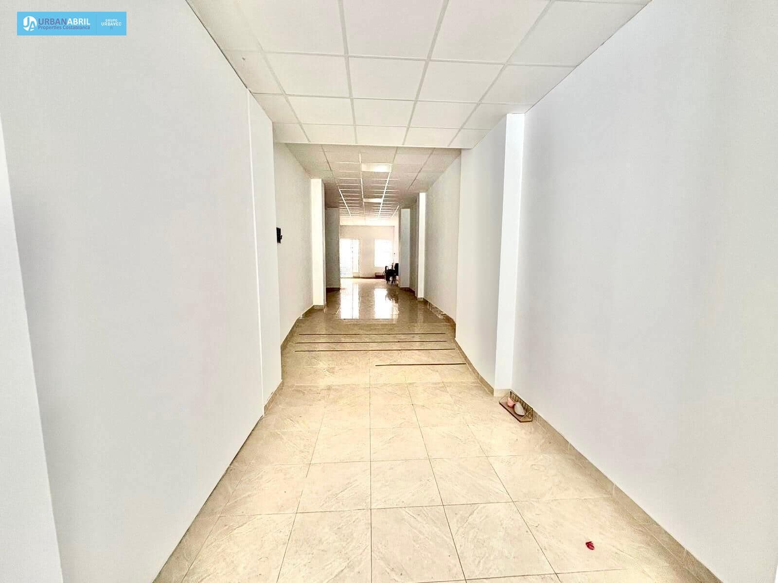 Local Commercial à vendre à Alicante ville - 99 000 € (Ref: 9844125)
