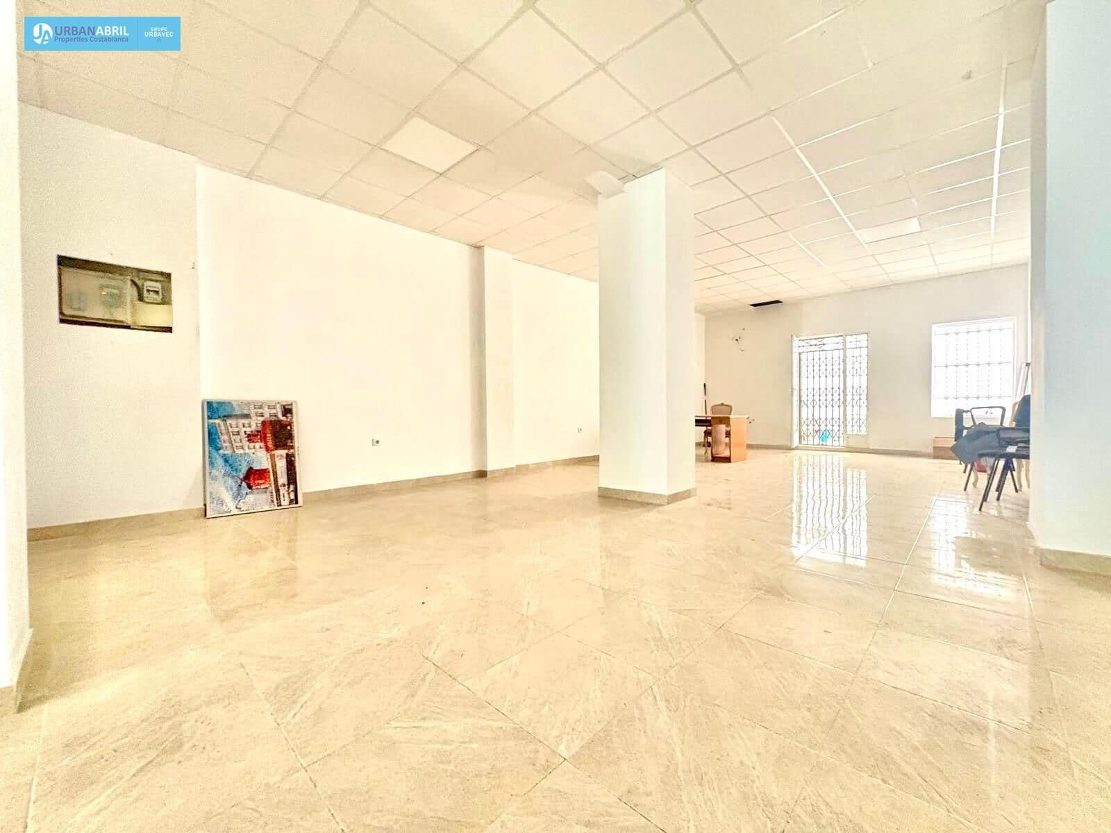 Commerciale in vendita in Alicante citta - 99.000 € (Rif: 9844125)